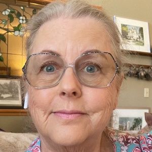 Meet your Posher, Ann